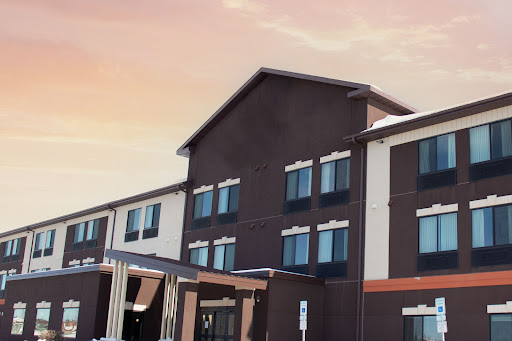 Grand Forks Lodge and Suites