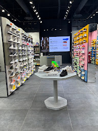 Photo n°2 de Hylton Anglet - BAB2 à Anglet (Boutique d'accessoires de mode)