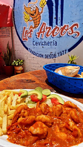Los Arcos Cevichería - Thumbnail