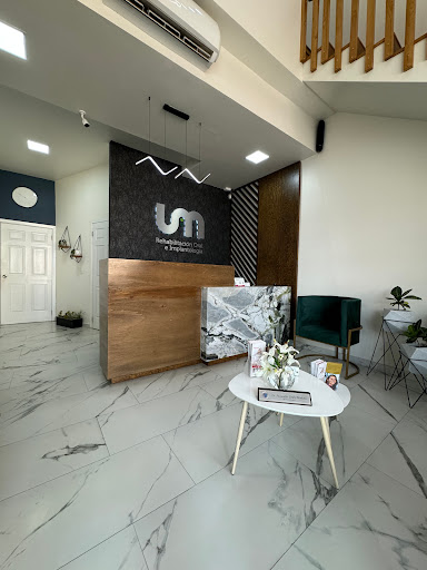 UM Rehabilitación Oral e Implantología