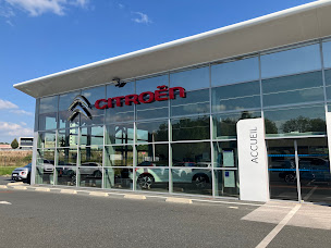 Photo n°1 de MIDI AUTO 29 CONCARNEAU – Citroën – Garage et Ventes de véhicules neufs et d'occasions à Concarneau (Vendeur de voitures d'occasion)