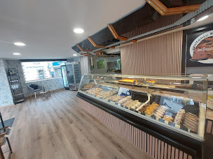 Photo n°20 de Boulangerie Le Fournil des Halles - Douarnenez à Douarnenez (Sandwicherie)