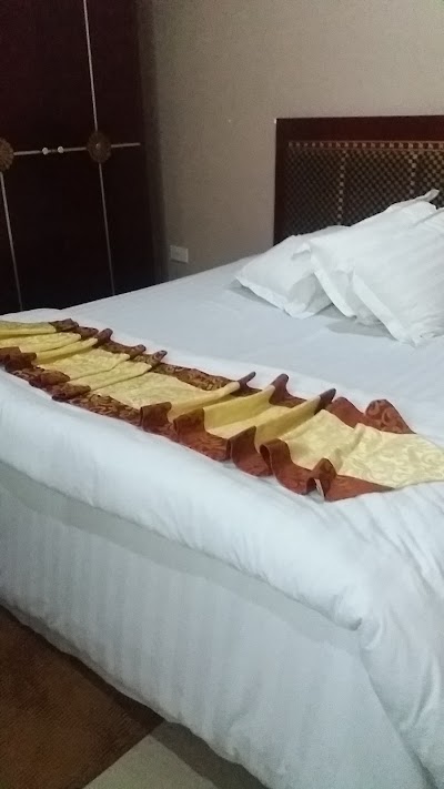 Photos of Obaa Golden Plaza