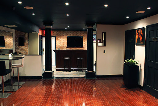 Julesruby Lounge - Visual