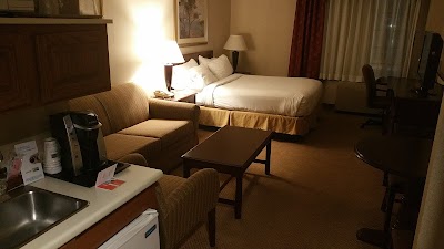 Photos of Holiday Inn Express & Suites Providence-Woonsocket