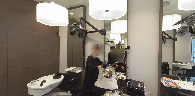 COIFFURE upstairs