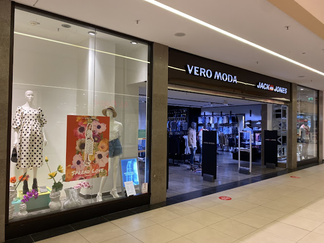 VERO MODA photo