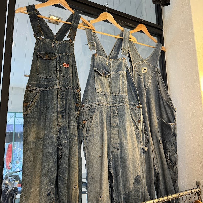 古着屋 BACK STAGE