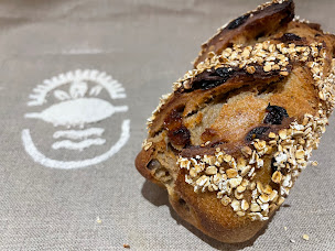 Photo n°1 de Boulangerie Les Mains à la Pâte à Pont-Saint-Martin (Boulangerie)
