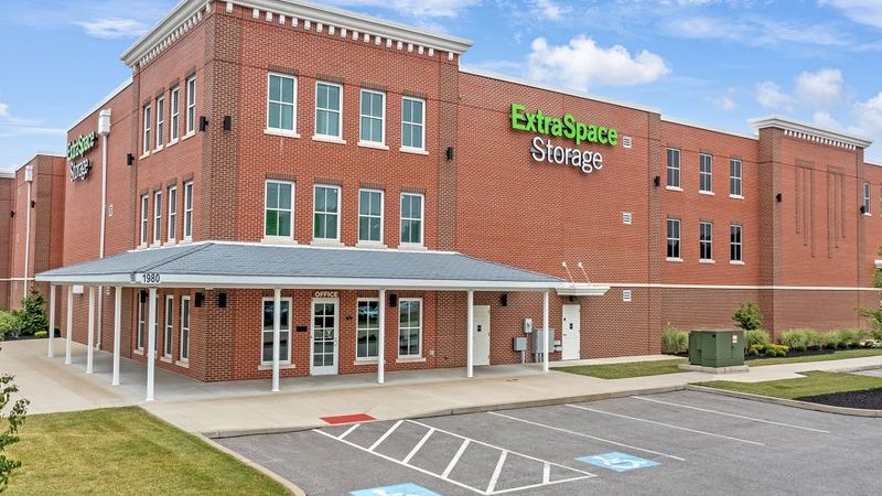 Extra Space Storage