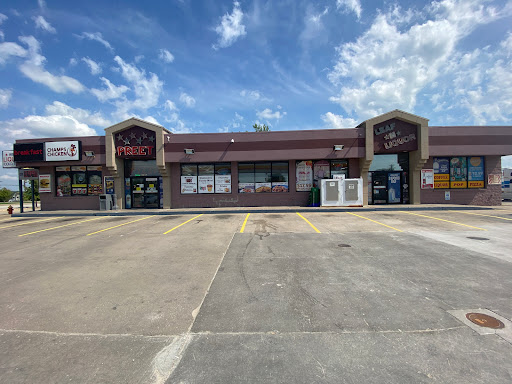 Preet Mini Mart