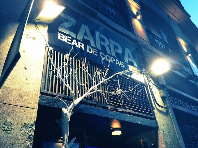 ZARPA BEAR DE COPAS