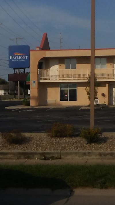 Photos of Baymont Inn & Suites Sandusky/Cedar Point