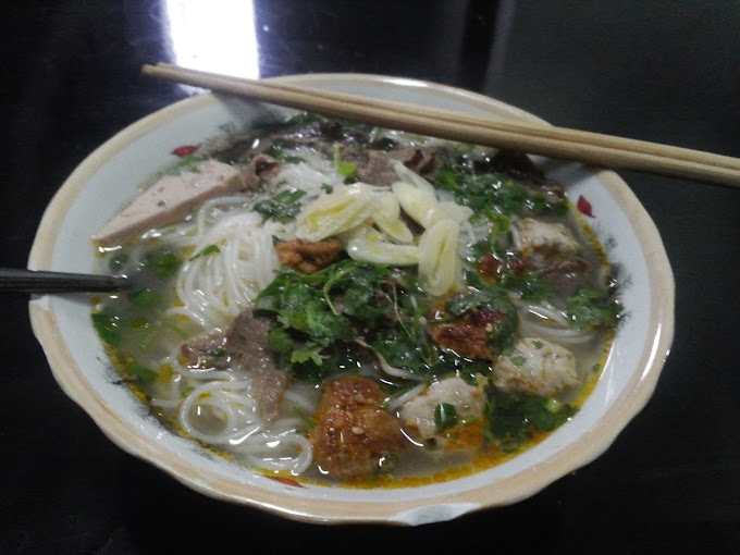 Nhà Hàng Bún – Phở Oanh Khuê