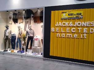 Photo n°18 de Siclone Evron à Évron (Magasin de vêtements)