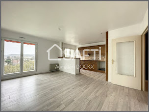 Photo n°25 de Aurélien Dockx - SAFTI Immobilier Le Pin à Le Pin (Expert immobilier)