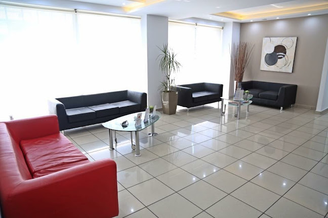 Λεωφ. Μεσογείων και, Κριμαίας 2, Αθήνα 115 26