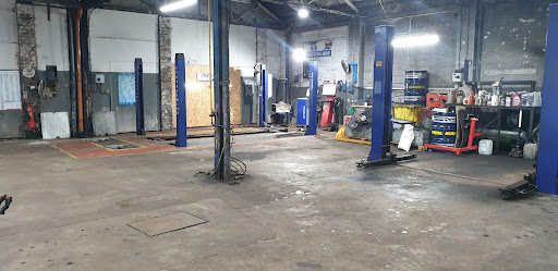 Princes End Garage - Thumbnail