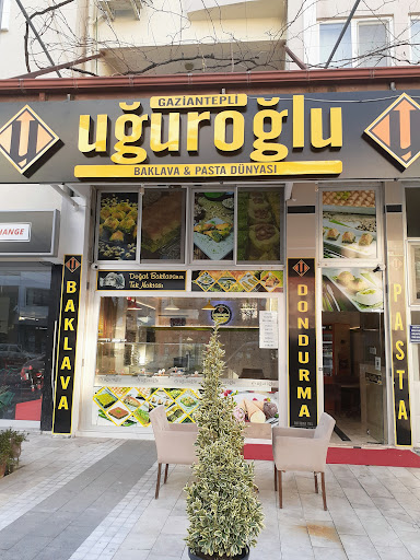 Uğuroğlu baklava künefe