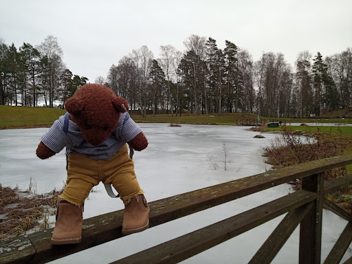 Håjums begravningsplats - Thumbnail