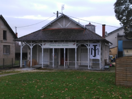 Maison Des Jeunes