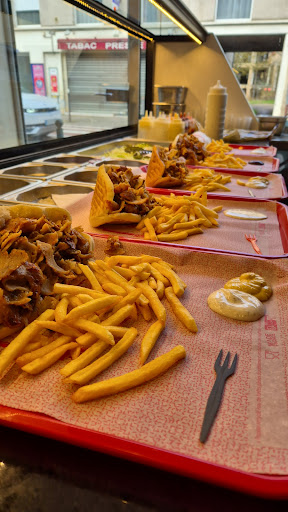 Photo 7 - Au Parking Pizza Burger