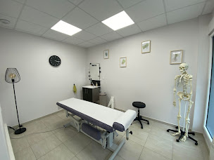 Photo n°2 de Inès ACQUETTE à Bapaume (Ostéopathe)