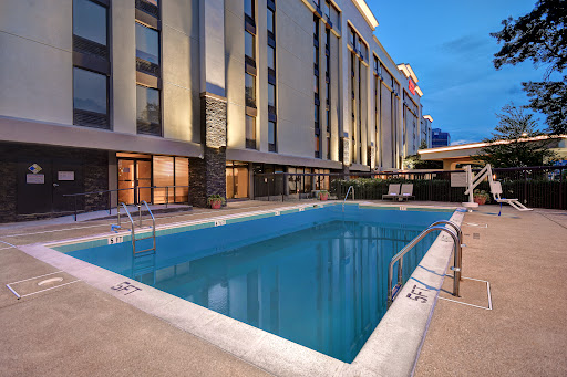 Hampton Inn & Suites Alexandria Old Town Area South