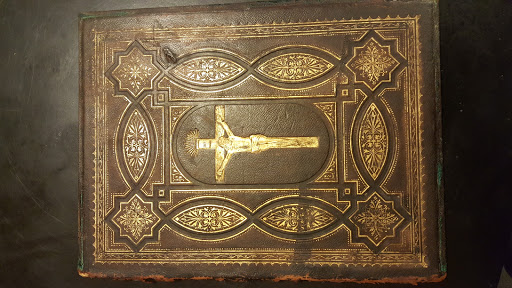 Artur Bookbinding International Bibles & Books Gallery - United States
