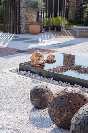 Photo de Boyer Jardin & Piscine / l'esprit piscine à Caderousse (84860)