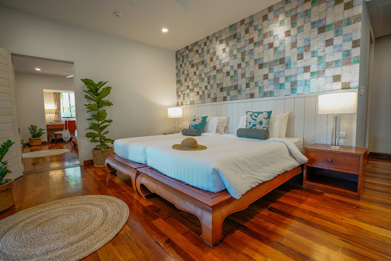 Miskawaan Beachfront Villas by null