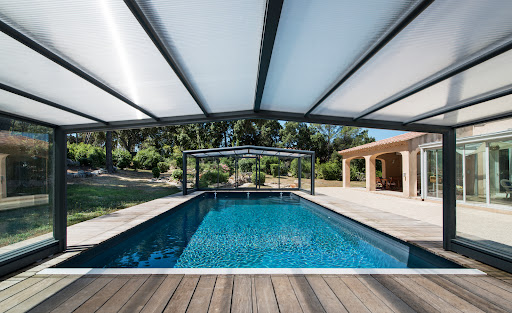Photo de Sokool Cénac-et-Saint-Julien - Fabricant d’abri de piscine à Cénac-et-Saint-Julien (24250)