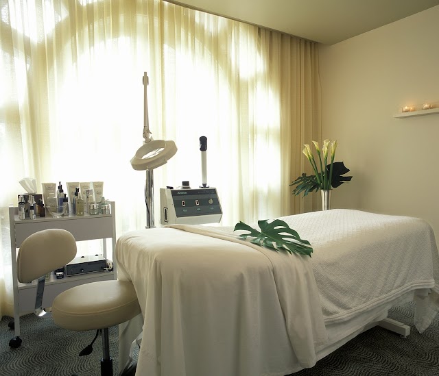 The Beverly Hills Hotel Spa