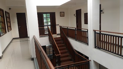 Photos of Dago's Hill Hotel