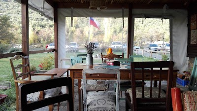 Photos of Caba&ntilde;as emporio de la meme