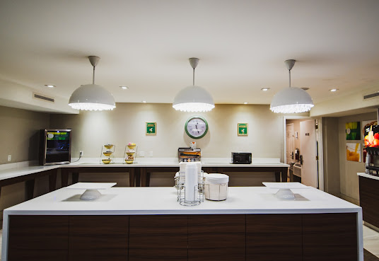 Quality Inn & Suites By the Parks by null
