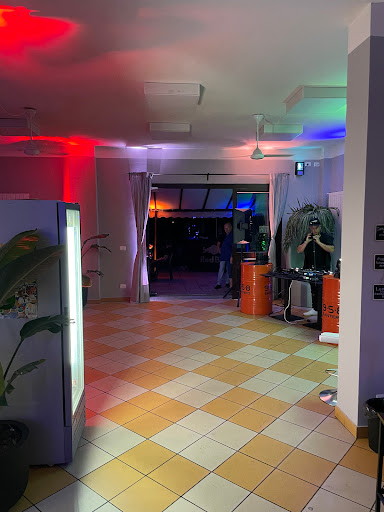 Daisy Caffe - Visual