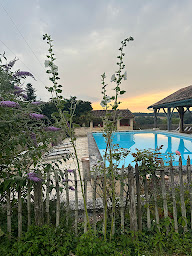 Photo n°25 de DOMAINE DE LA MOUTHE - GUERAULT marie Ange à Saint-Rémy (Gîte)