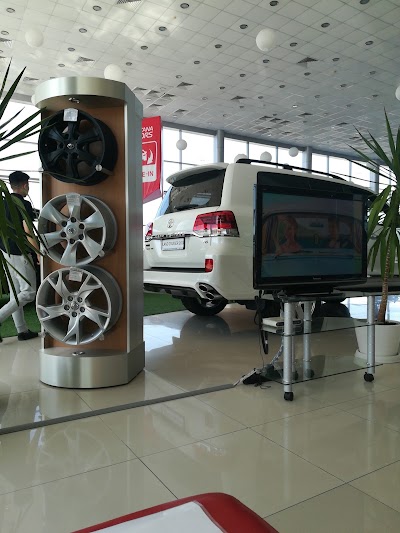 car-dealer