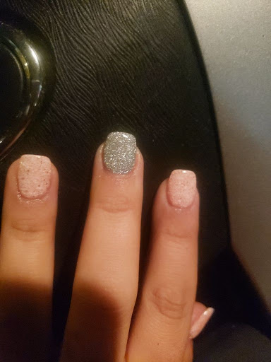 Nails 31 - Visual