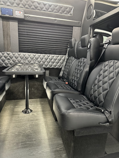 Lux VIP Transportation - Miami - Thumbnail