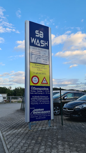 CAR WASH Autopflegezentrum Gallery - Germany