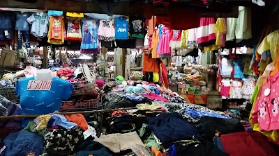 Photos of Phosi Market