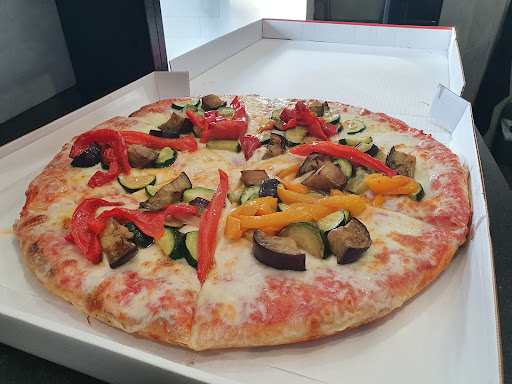 Pizzeria Primafila Magenta - Thumbnail