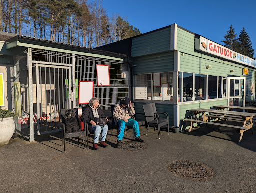 Mjelarasten GATUKÖKET - Thumbnail