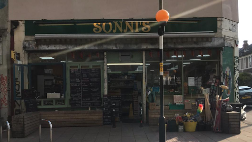 Sonni's - Visual