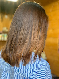 Photo n°9 de Salon de coiffure Atelier d' Emma/végétal bio à Le Porge (Salon de coiffure)