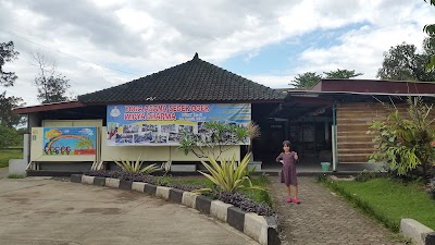 Photos of Satya Wira Dharma temple