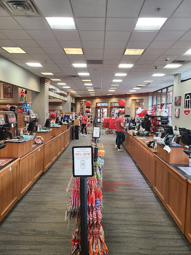 University of Georgia Bookstore - Thumbnail