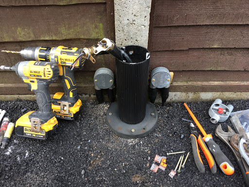 Oakleys Electrical Services - Visual